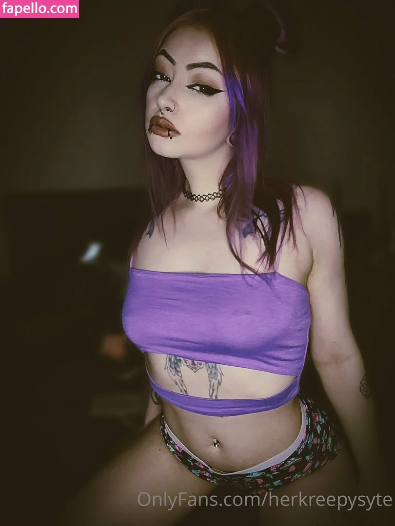 herkreepysyte Onlyfans Photo Gallery 