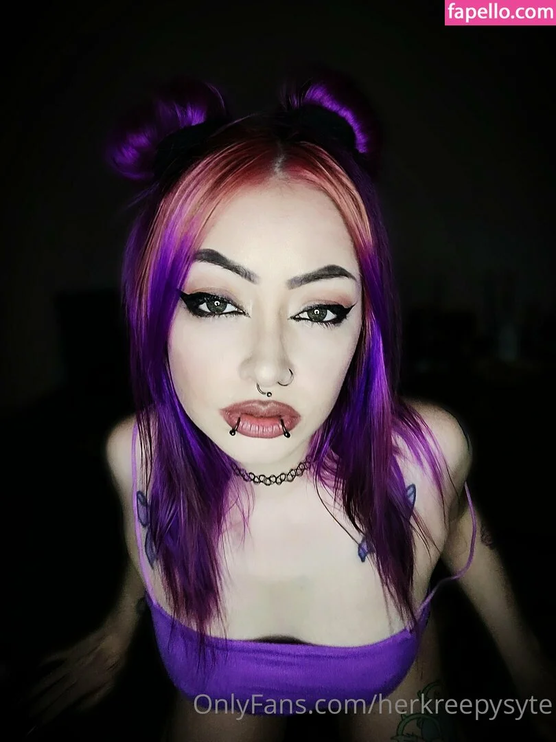 herkreepysyte Onlyfans Photo Gallery 