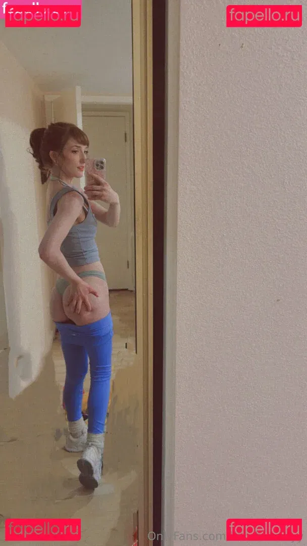 docilemoth Onlyfans Photo Gallery 