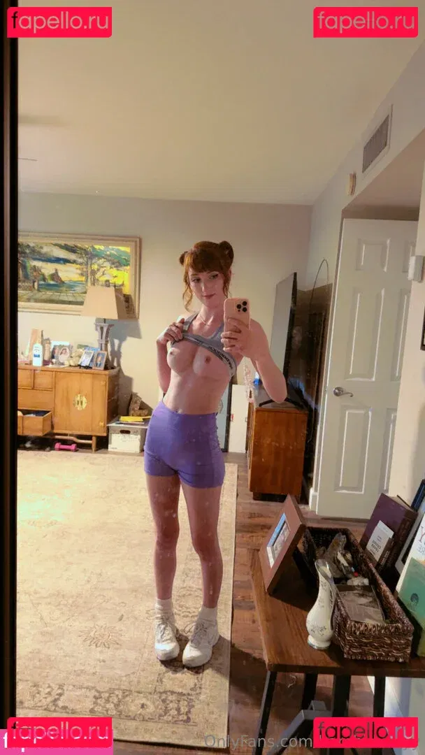 docilemoth Onlyfans Photo Gallery 