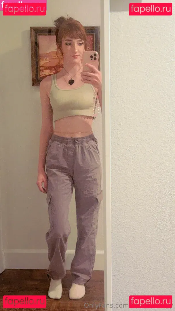 docilemoth Onlyfans Photo Gallery 