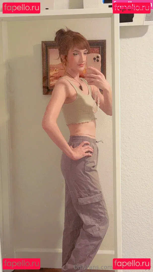 docilemoth Onlyfans Photo Gallery 