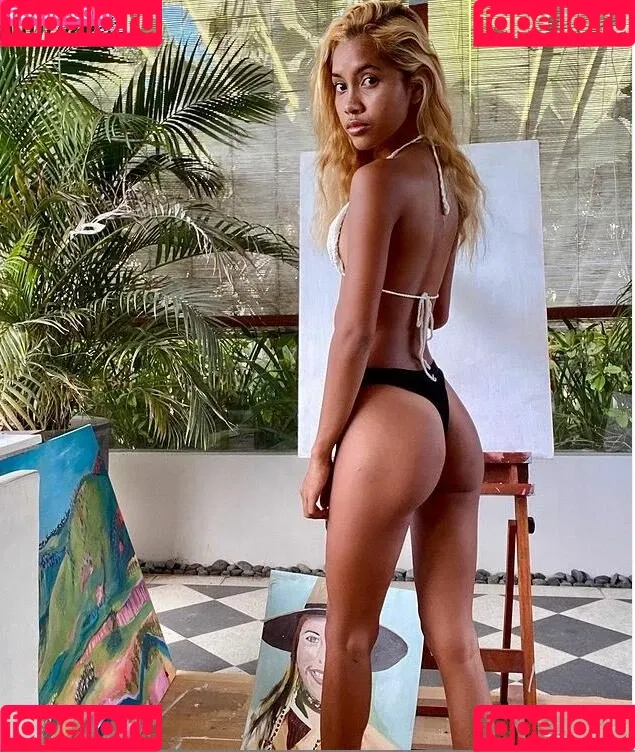 Fauutami Onlyfans Photo Gallery 