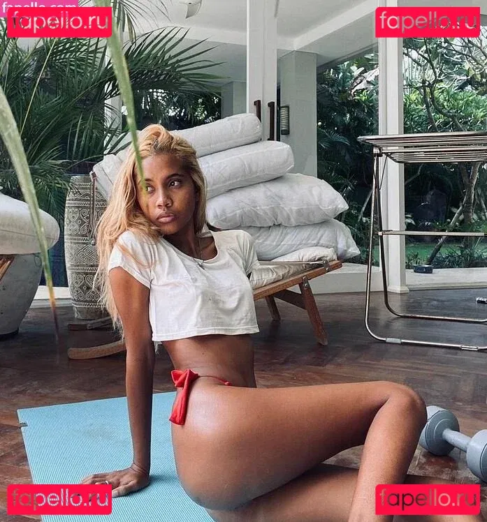 Fauutami Onlyfans Photo Gallery 