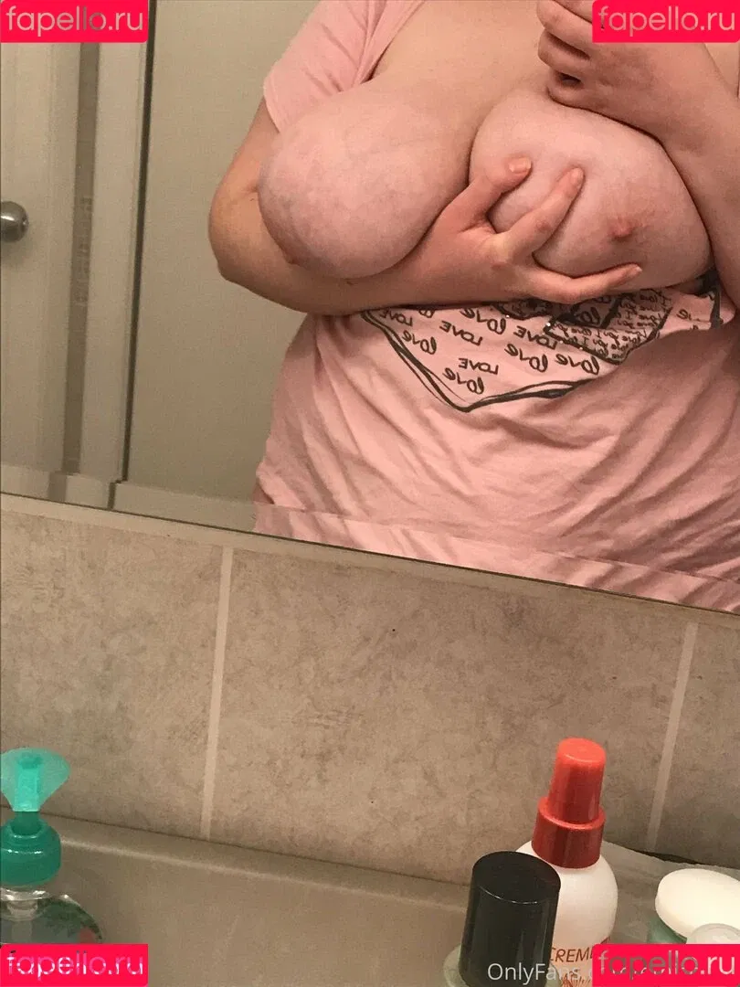 emiscutie Onlyfans Photo Gallery 