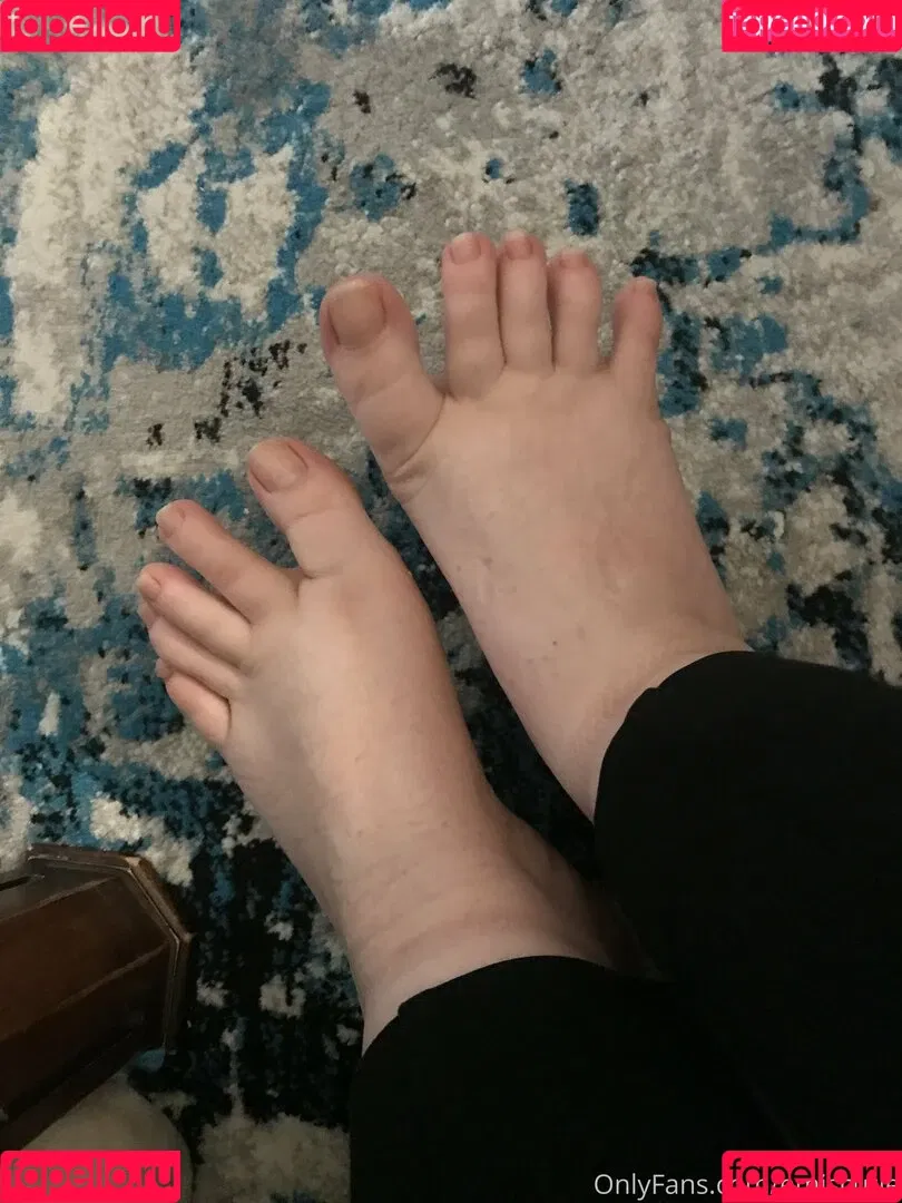 emiscutie Onlyfans Photo Gallery 