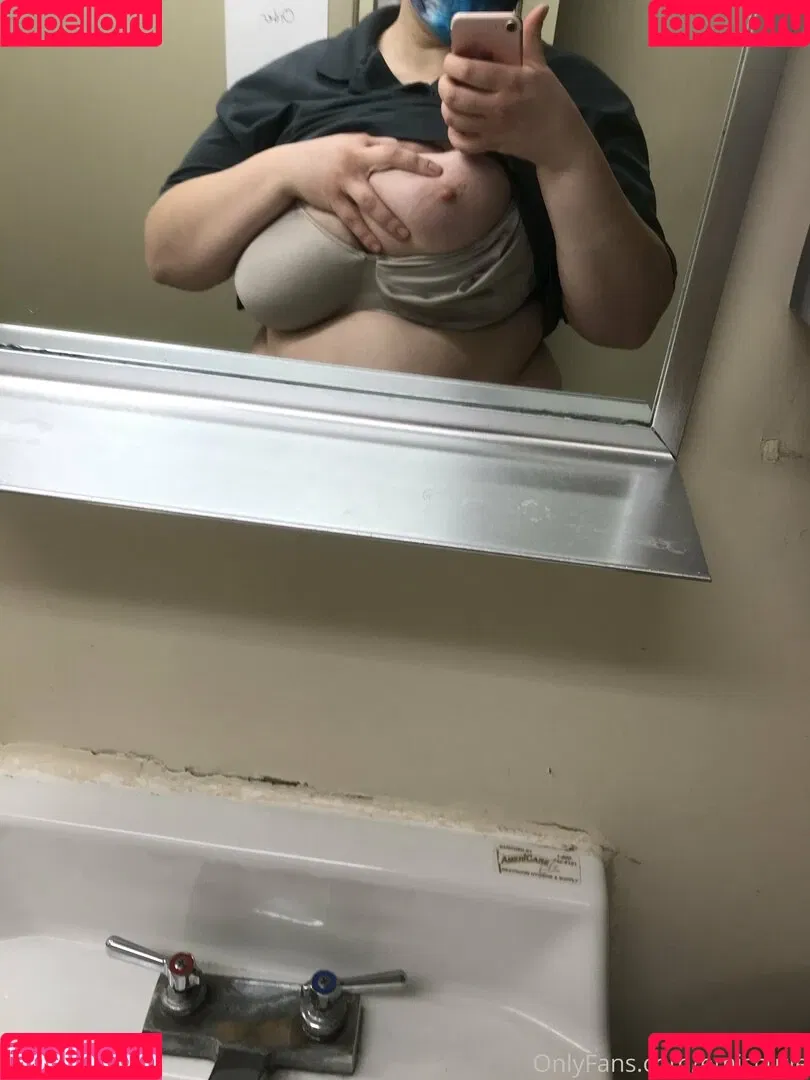 emiscutie Onlyfans Photo Gallery 