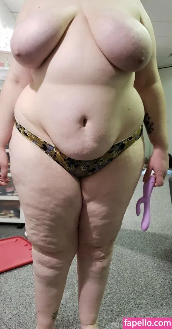 emiscutie Onlyfans Photo Gallery 