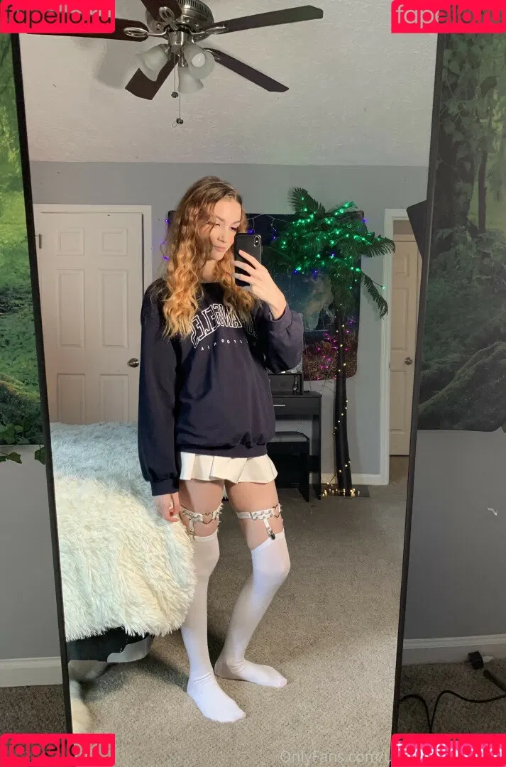 ursecretgirlfriend Onlyfans Photo Gallery 