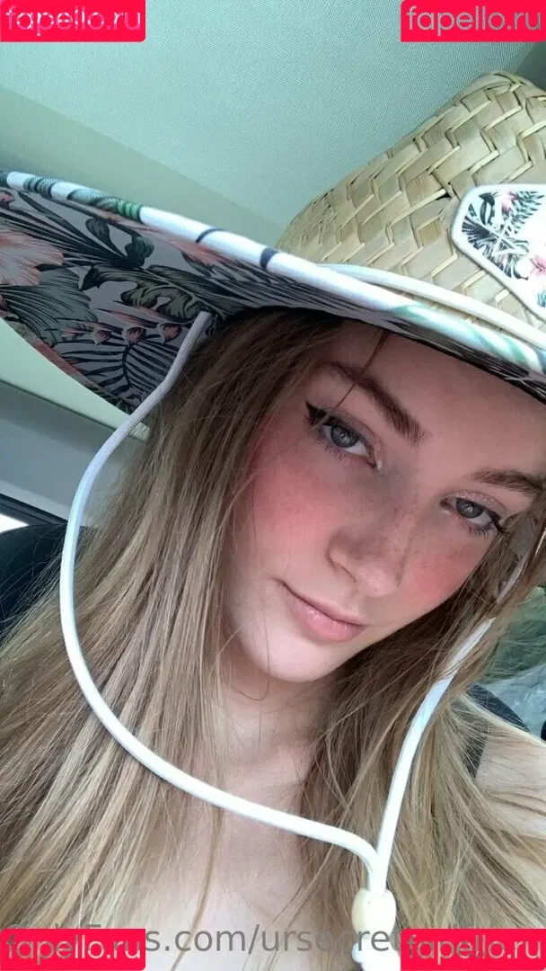 ursecretgirlfriend Onlyfans Photo Gallery 