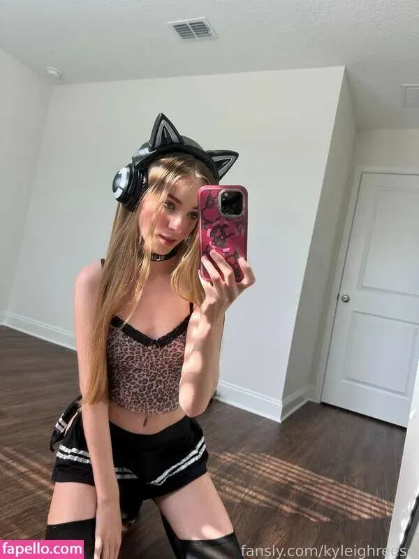 ursecretgirlfriend Onlyfans Photo Gallery 