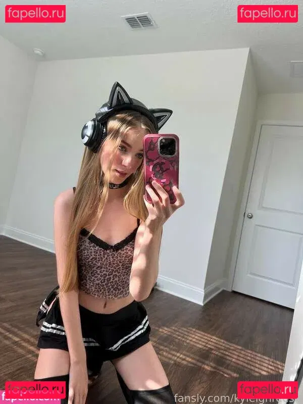 ursecretgirlfriend Onlyfans Photo Gallery 