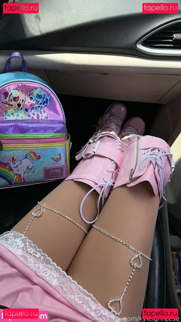 ursecretgirlfriend Onlyfans Photo Gallery 