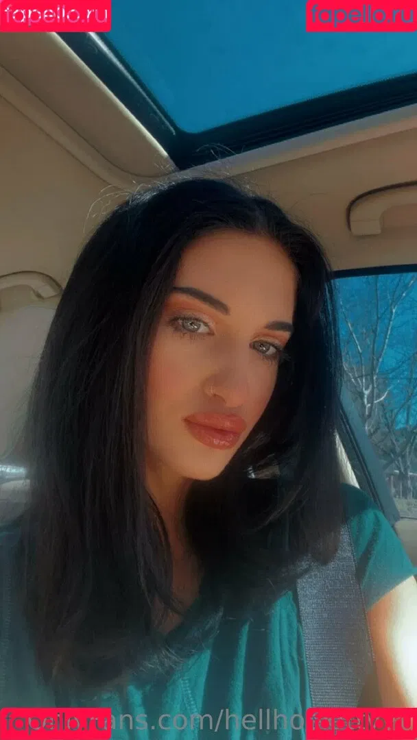 carolineeex Onlyfans Photo Gallery 