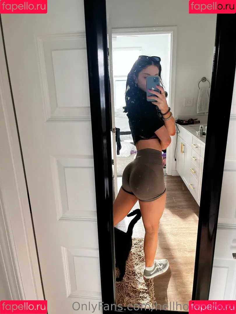 carolineeex Onlyfans Photo Gallery 