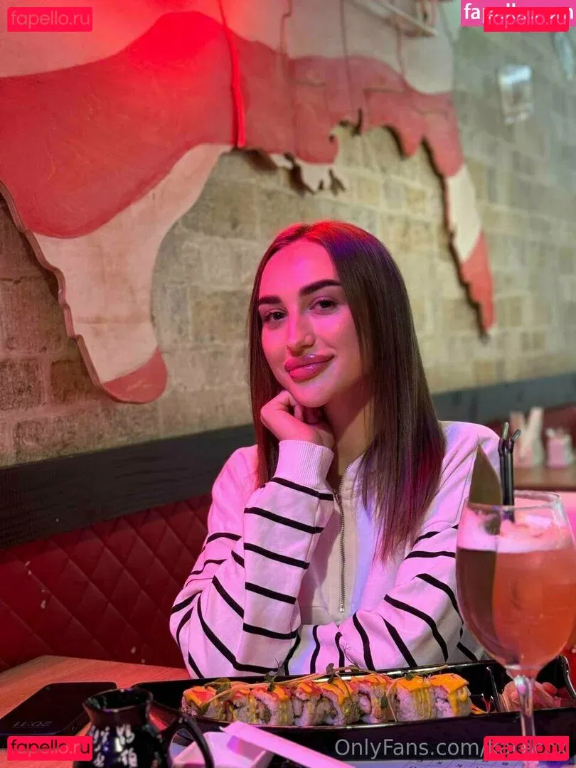 katecox Onlyfans Photo Gallery 