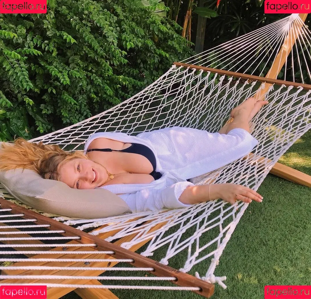 Amanda R Onlyfans Photo Gallery 