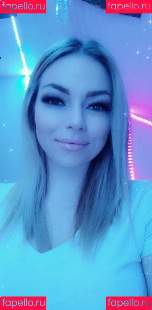 MsKenner Onlyfans Photo Gallery 