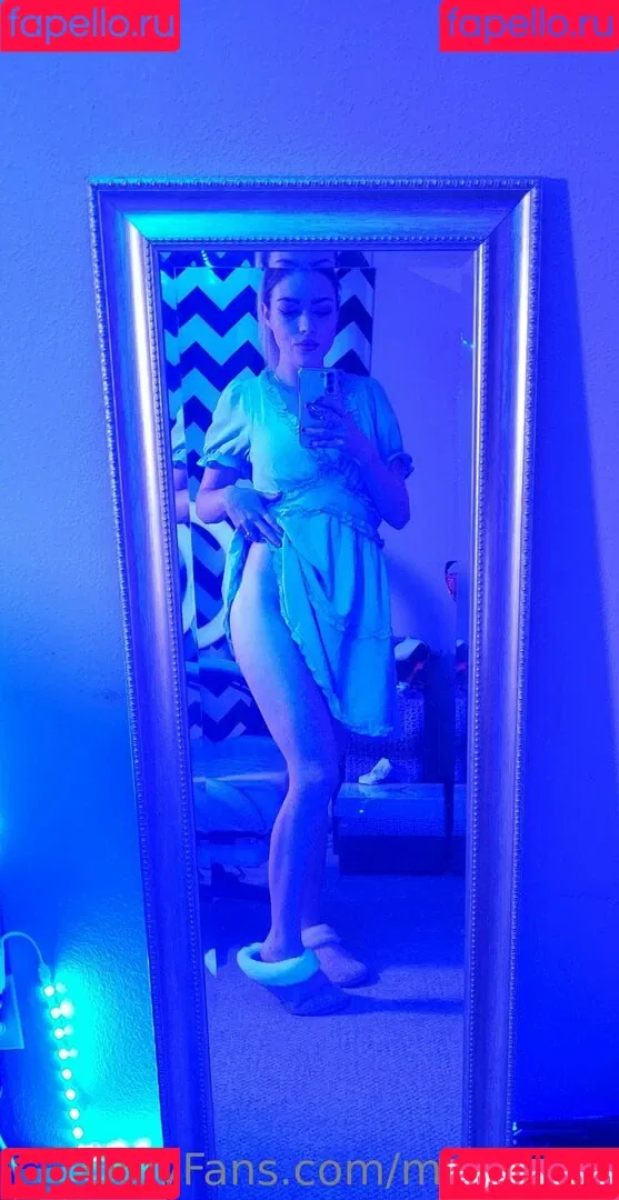 MsKenner Onlyfans Photo Gallery 
