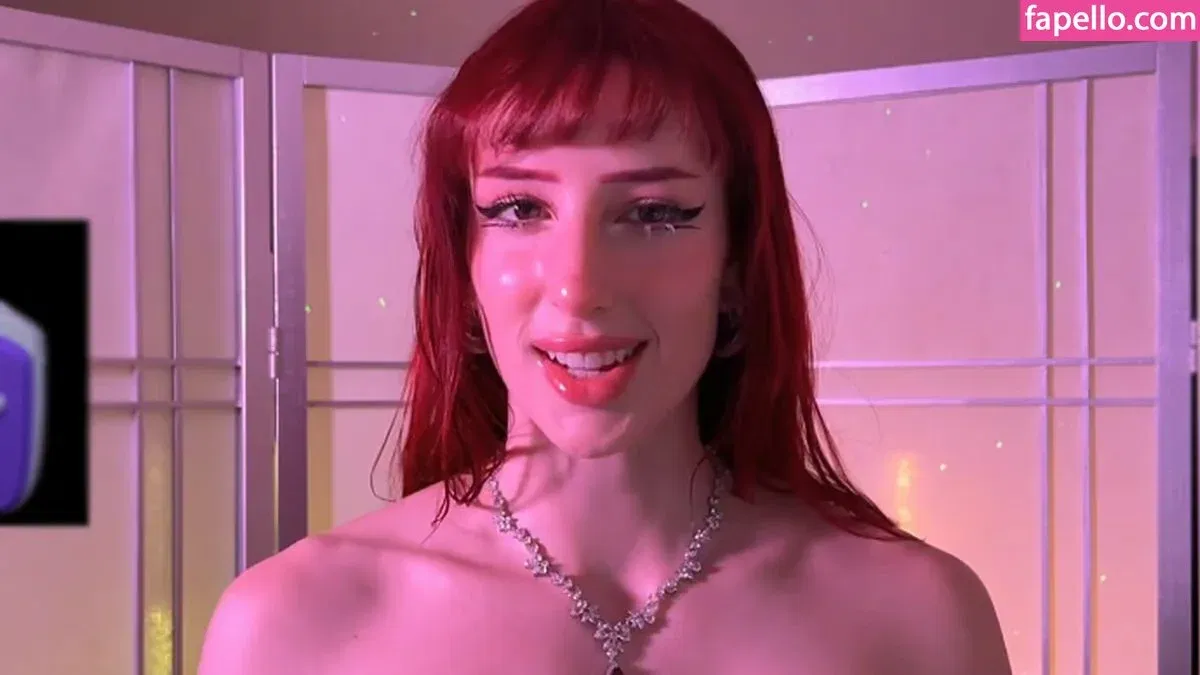 MsKenner Onlyfans Photo Gallery 