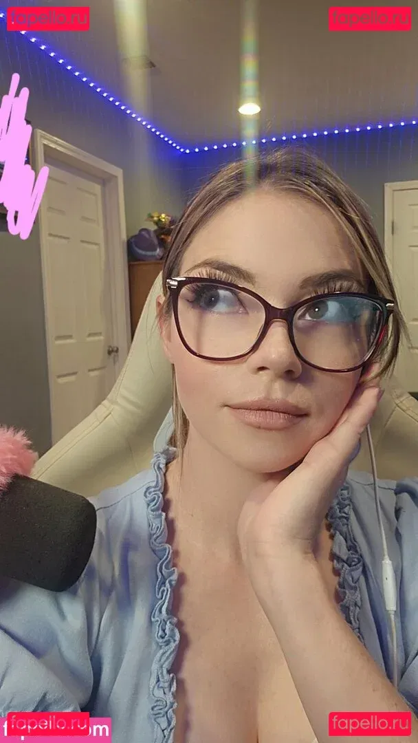 MsKenner Onlyfans Photo Gallery 