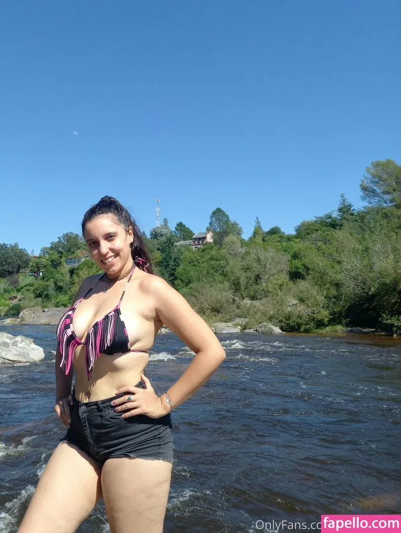 peachvicco Onlyfans Photo Gallery 