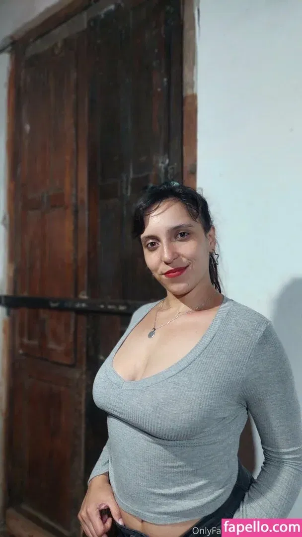 peachvicco Onlyfans Photo Gallery 