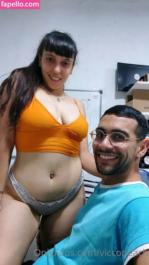 peachvicco Onlyfans Photo Gallery 