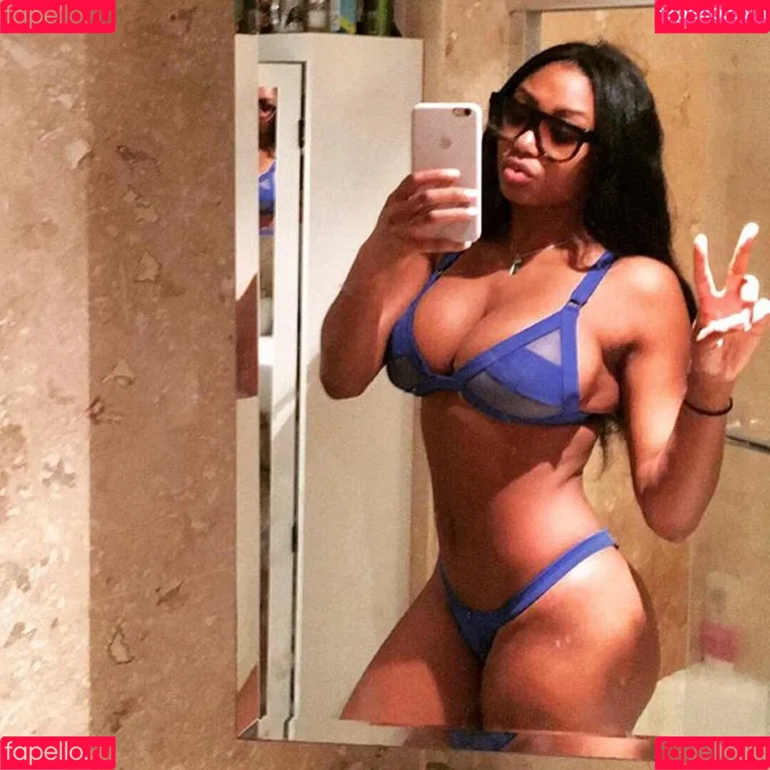 Vivi Panamera Onlyfans Photo Gallery 