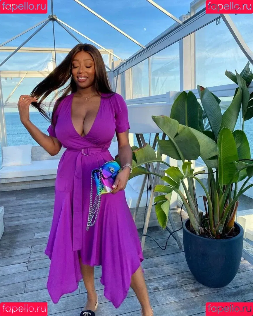 Vivi Panamera Onlyfans Photo Gallery 