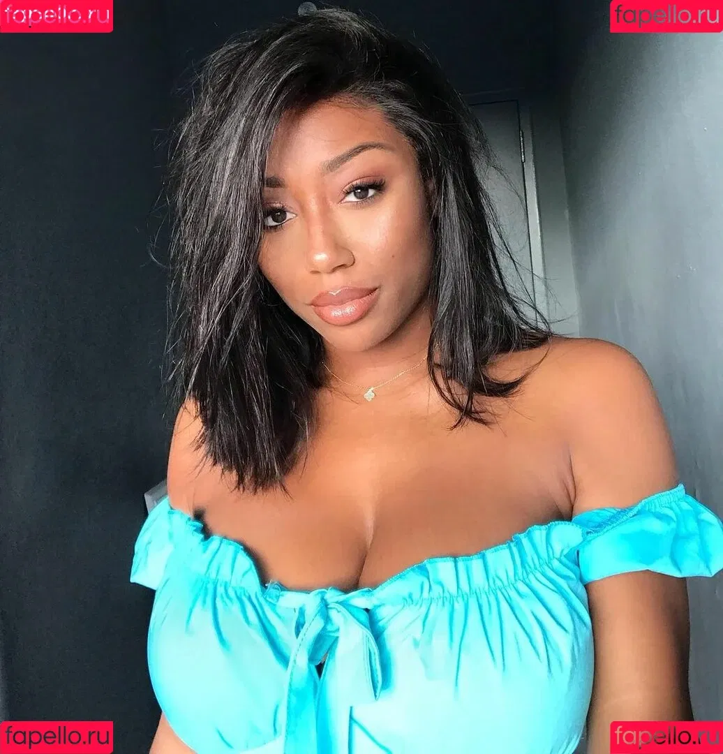 Vivi Panamera Onlyfans Photo Gallery 