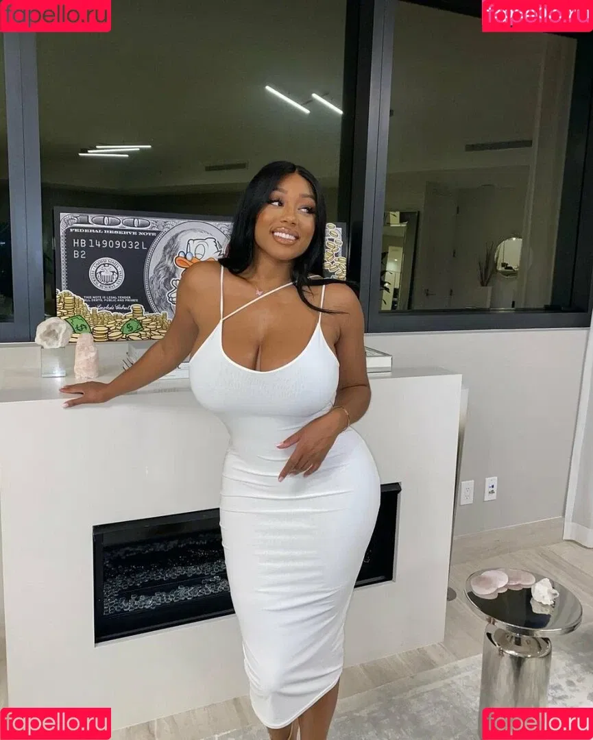Vivi Panamera Onlyfans Photo Gallery 