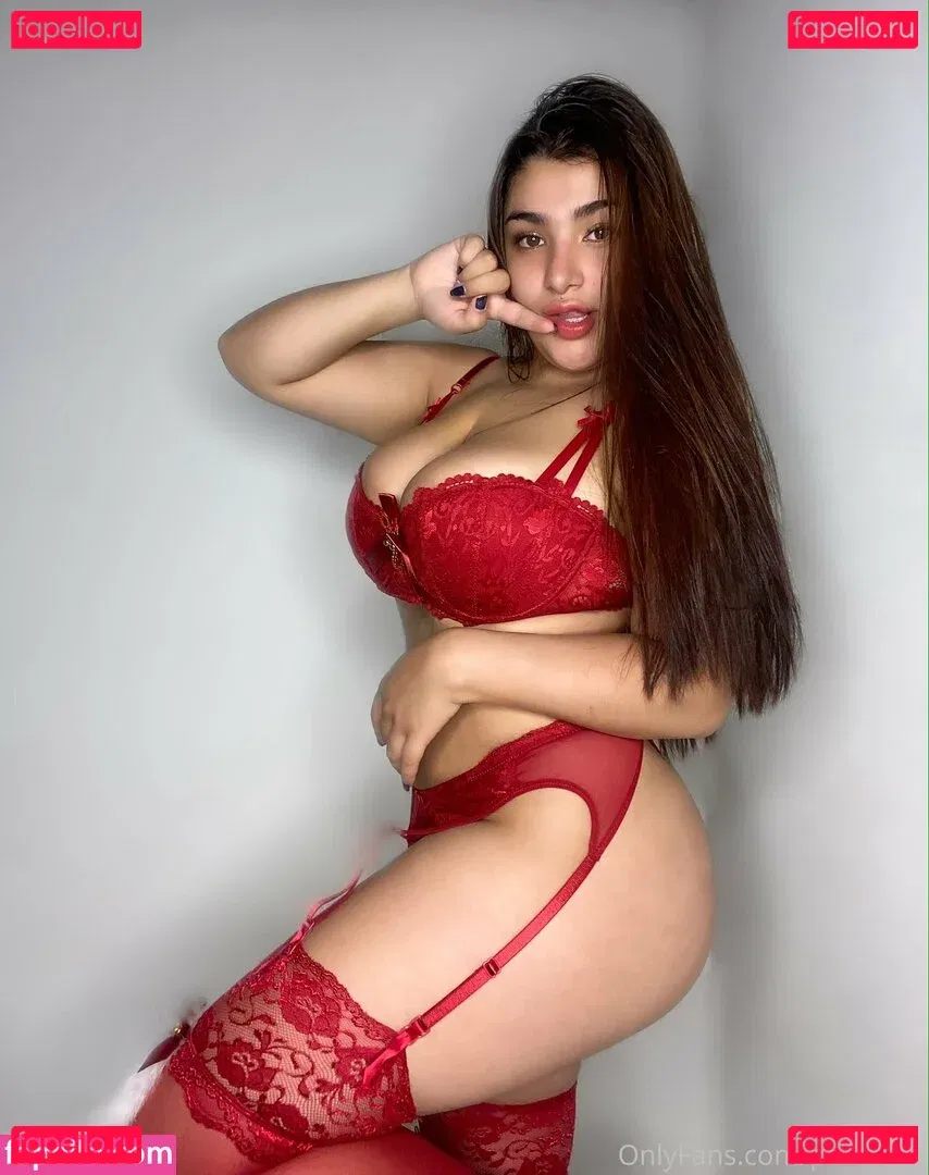 poliamor Onlyfans Photo Gallery 