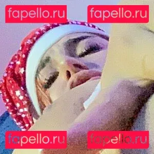 poliamor Onlyfans Photo Gallery 