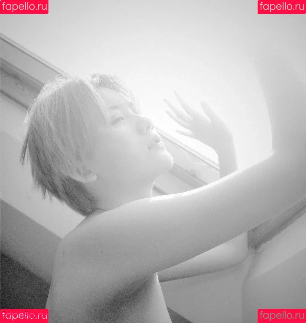 _azhua Onlyfans Photo Gallery 