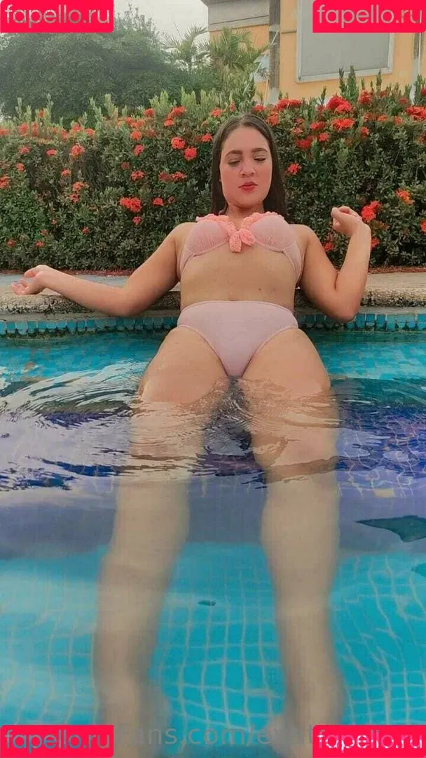 evatraviesa Onlyfans Photo Gallery 