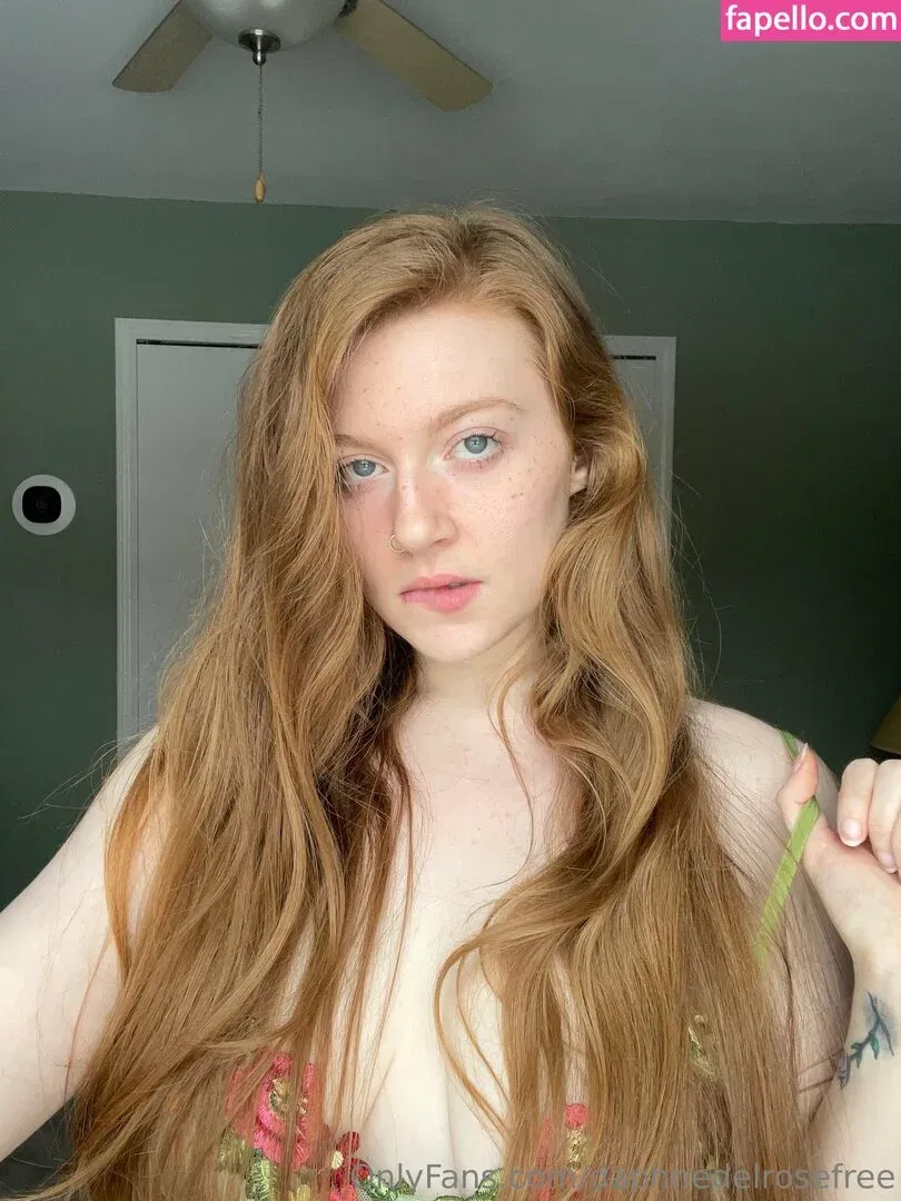 daphnedelrose Onlyfans Photo Gallery 