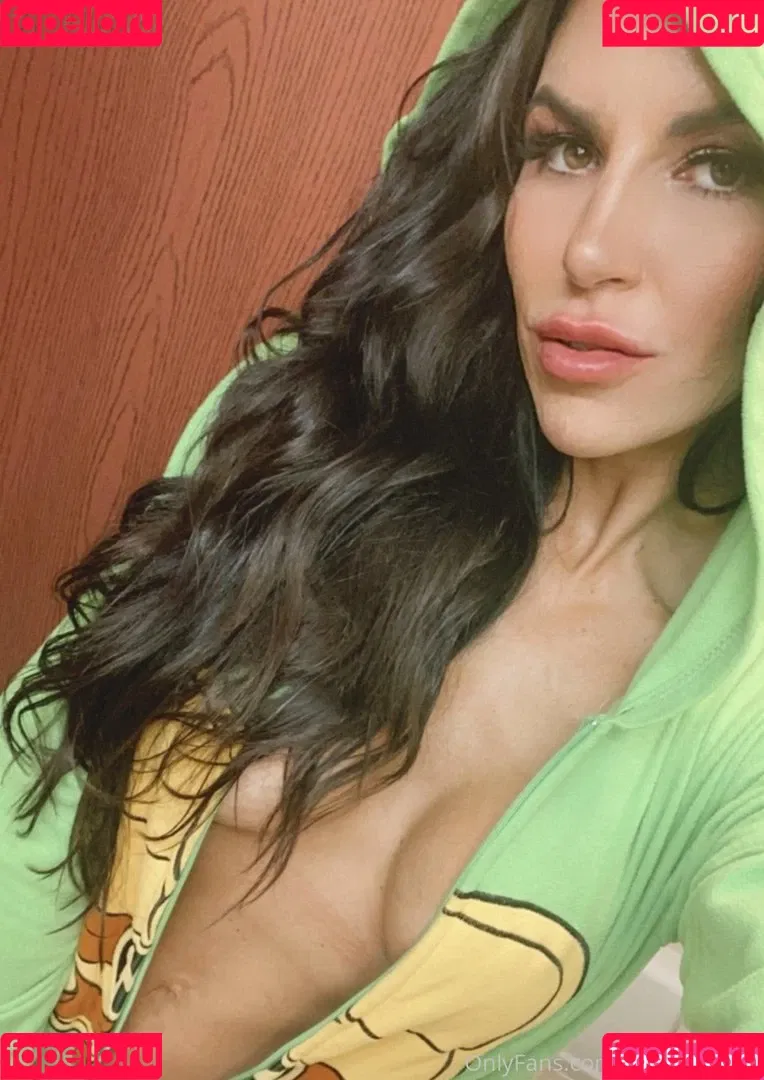 Robbie Hanna Onlyfans Photo Gallery 