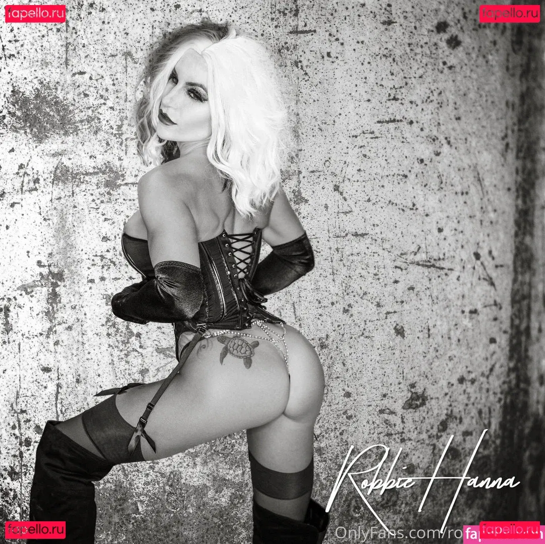 Robbie Hanna Onlyfans Photo Gallery 