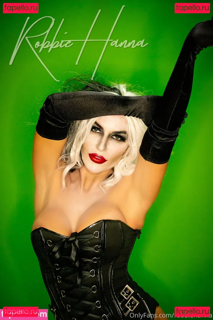 Robbie Hanna Onlyfans Photo Gallery 