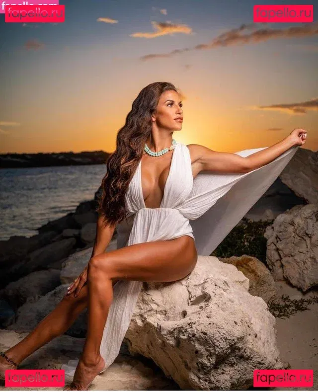 Robbie Hanna Onlyfans Photo Gallery 