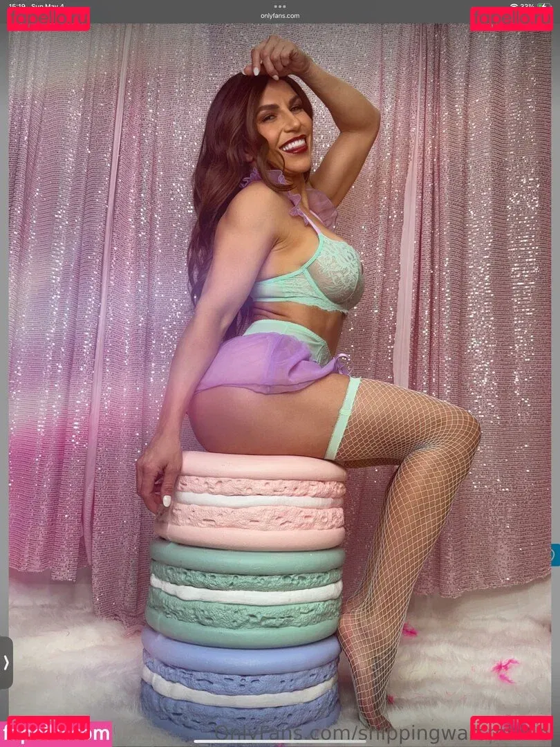 Robbie Hanna Onlyfans Photo Gallery 