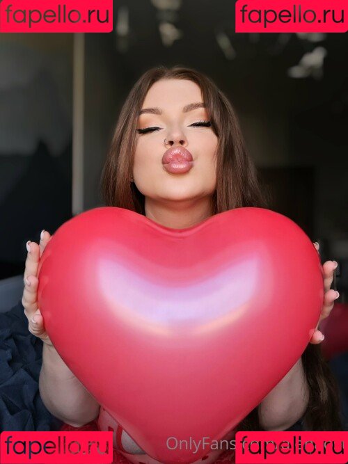 Alena Ostanova Onlyfans Photo Gallery 