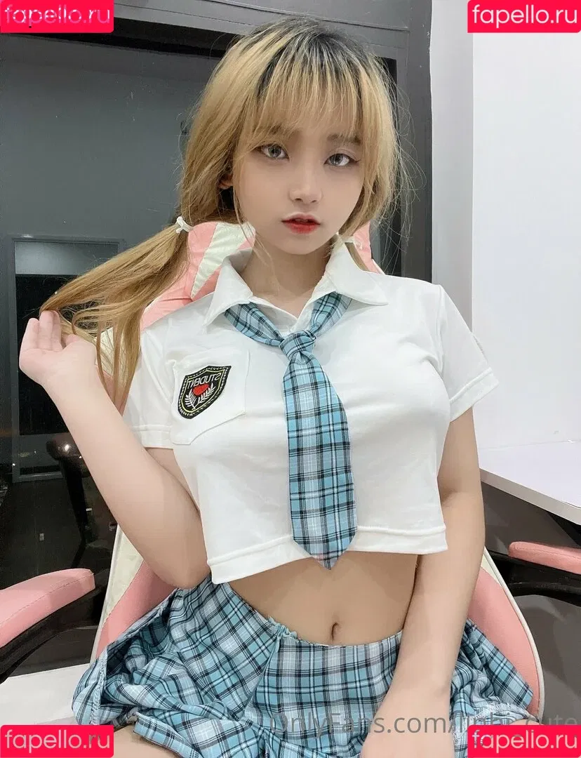 yuumeilyn Onlyfans Photo Gallery 