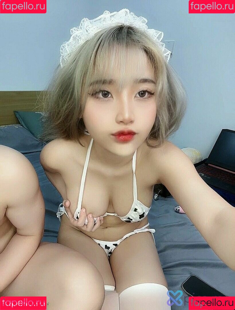 yuumeilyn Onlyfans Photo Gallery 