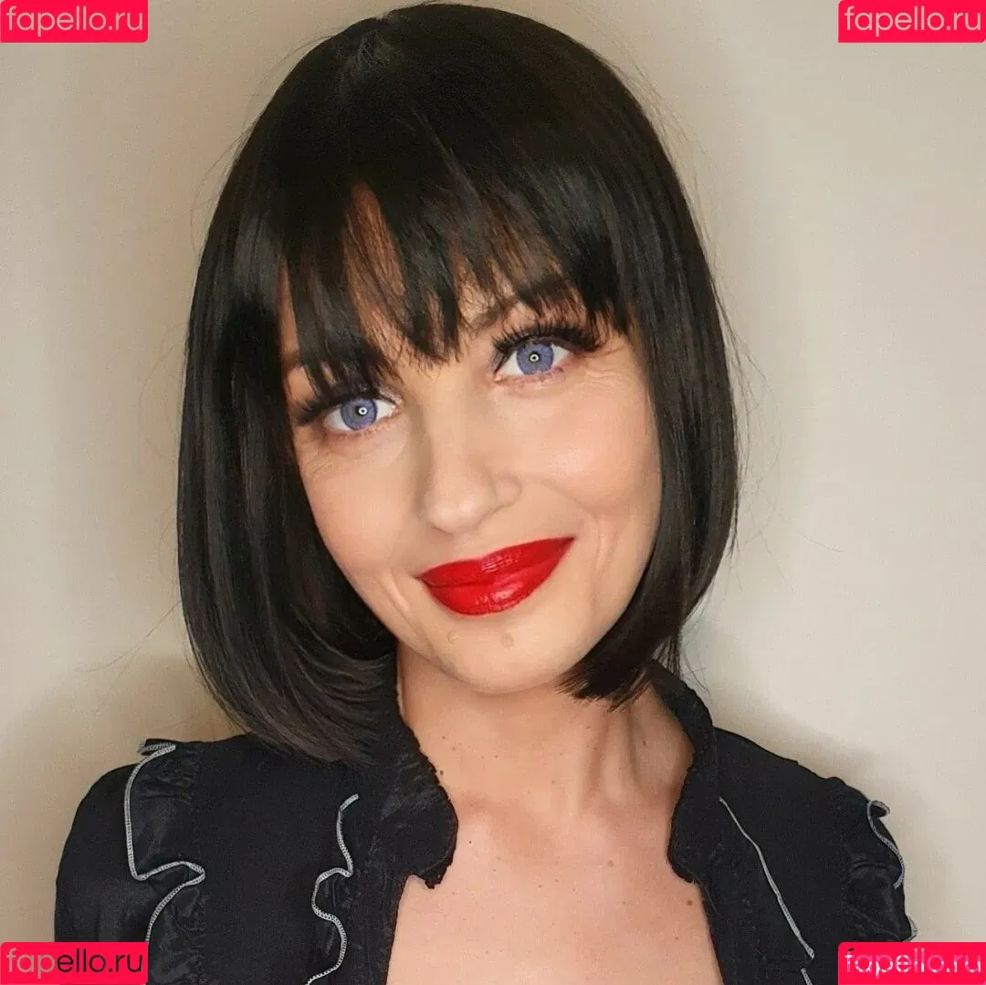 Lisa Bukawski Onlyfans Photo Gallery 