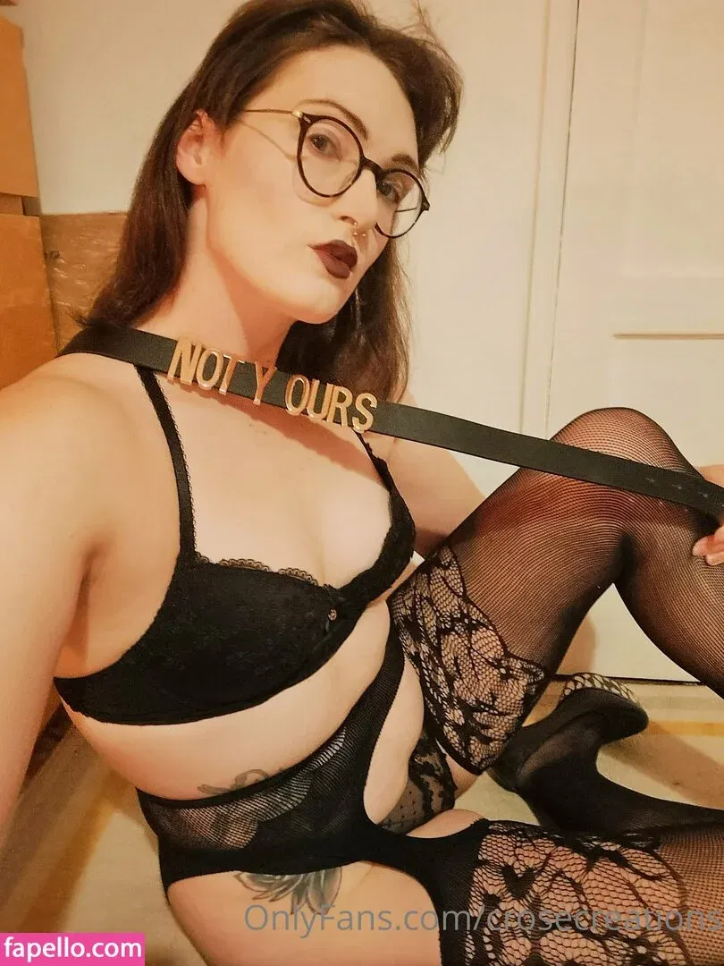 crosecreations Onlyfans Photo Gallery 