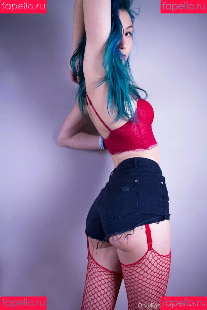 MissHowl Onlyfans Photo Gallery 