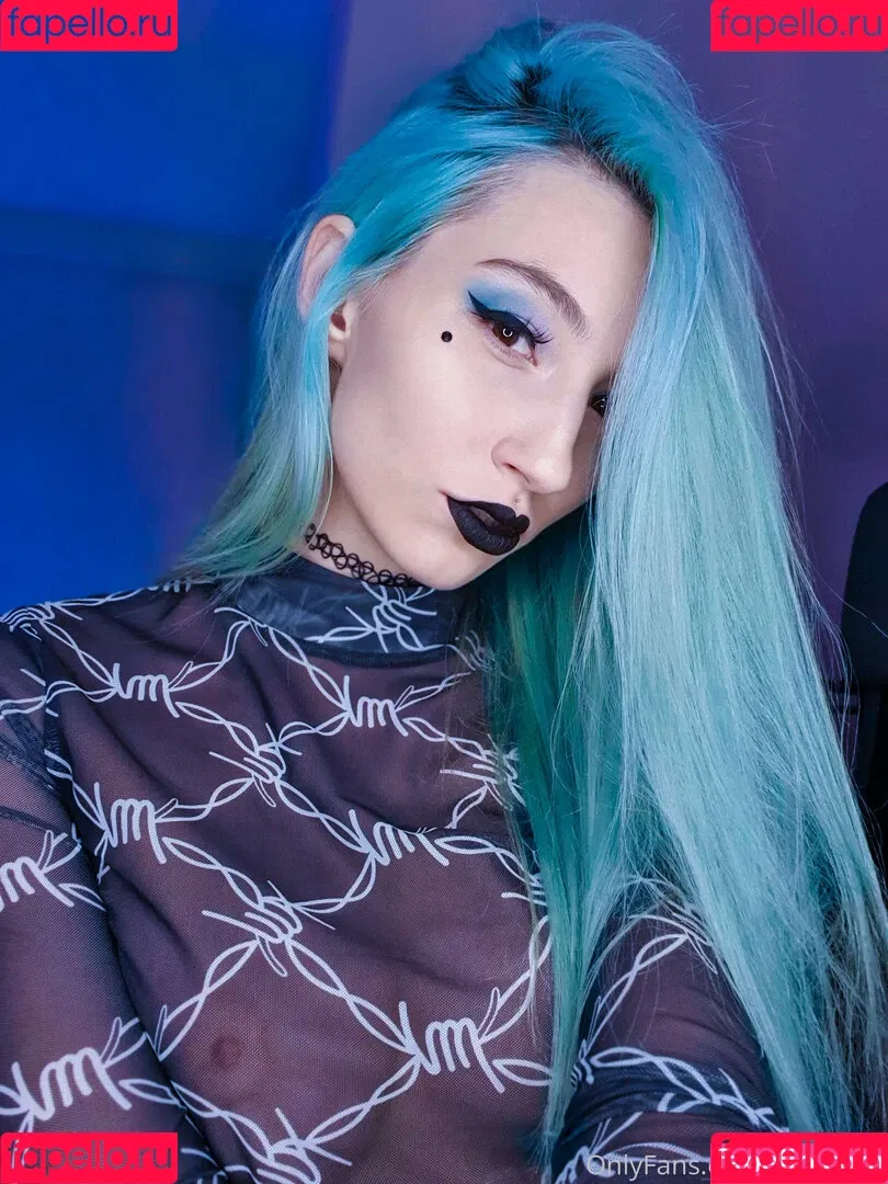 MissHowl Onlyfans Photo Gallery 