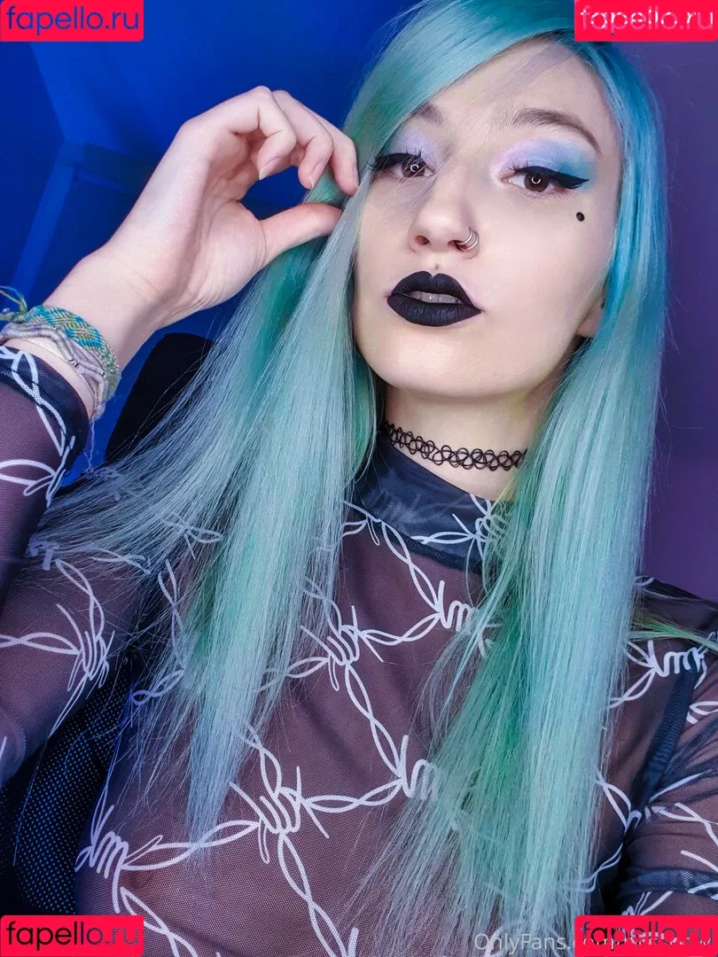 MissHowl Onlyfans Photo Gallery 